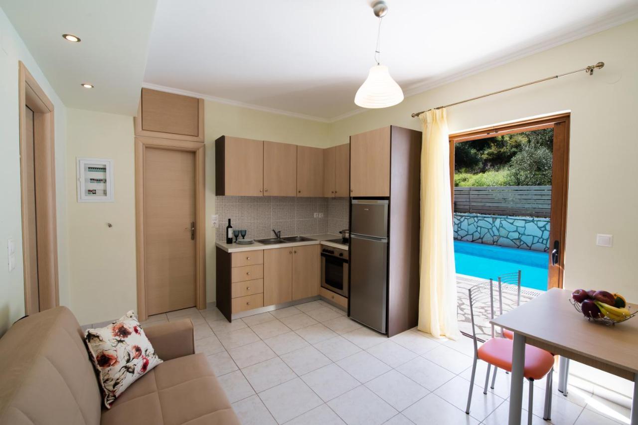 Delphinus Villas-Villa Nikitas Áyios Nikítas Extérieur photo