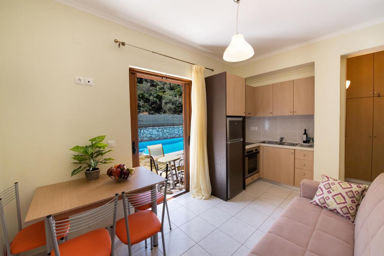 Delphinus Villas-Villa Nikitas Áyios Nikítas Extérieur photo