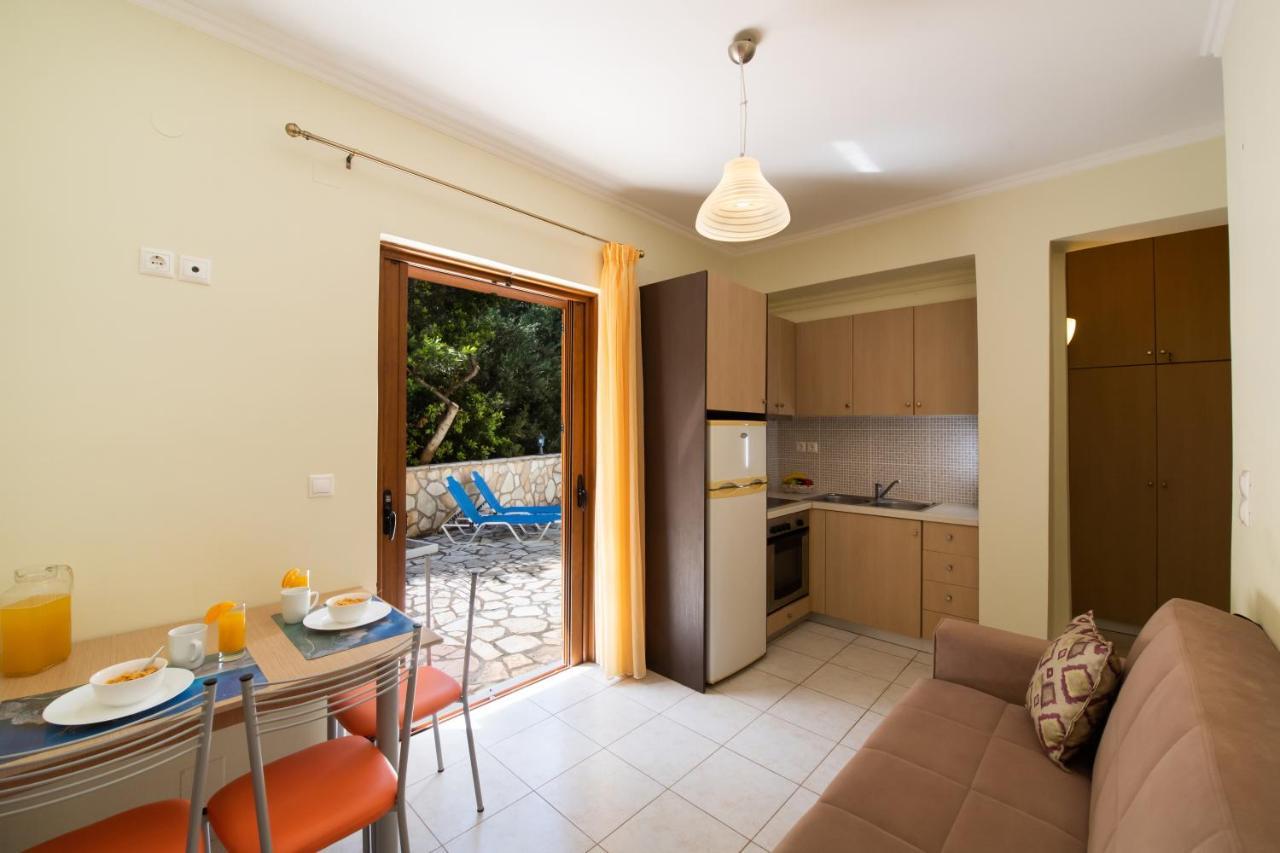 Delphinus Villas-Villa Nikitas Áyios Nikítas Extérieur photo